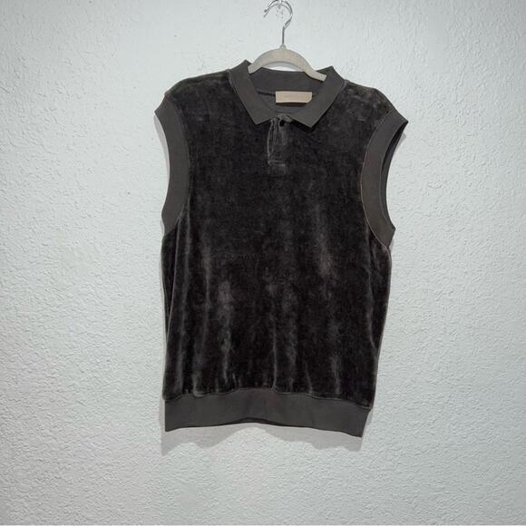 Fear Of God Essentials Women’s Sleeveless Velour Polo In Iron - Picture 6 of 12
